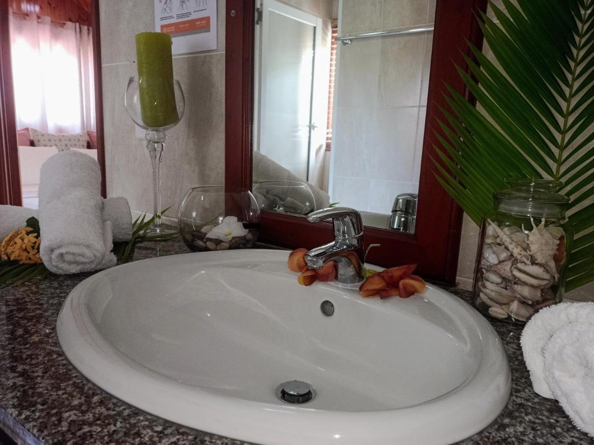 Apartamento Badamier Self-Catering La Digue Exterior foto