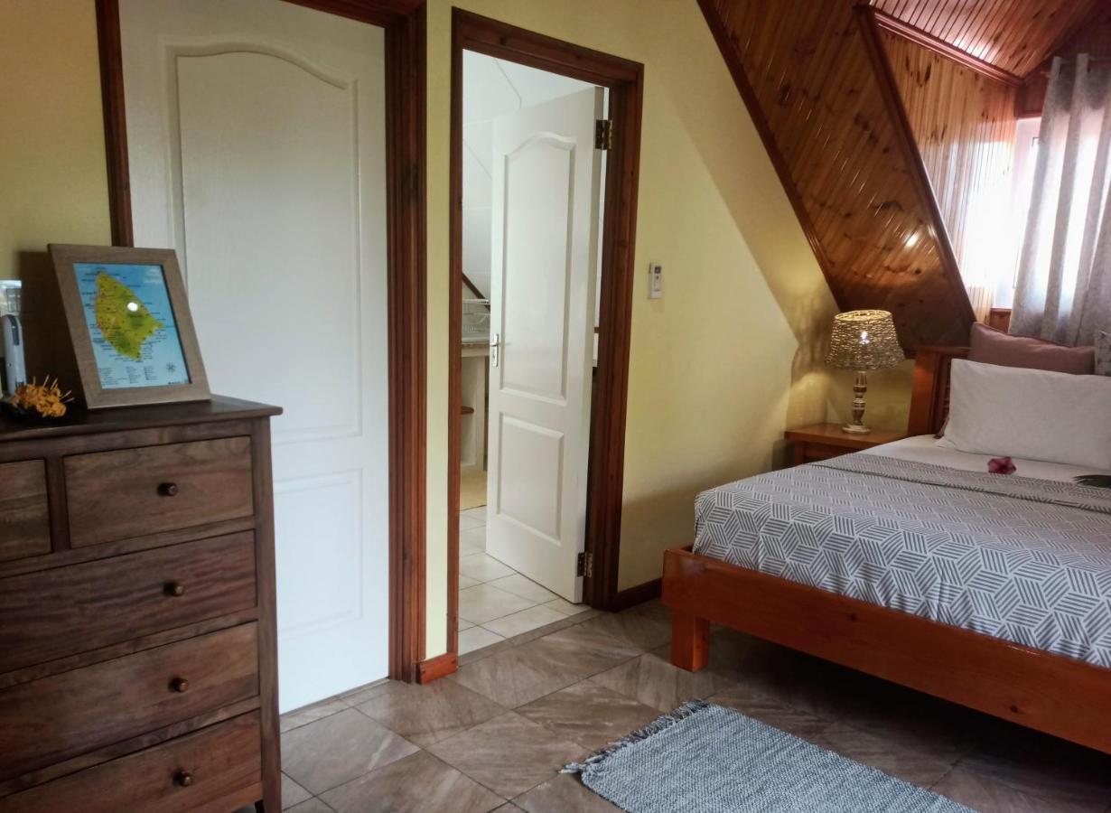 Apartamento Badamier Self-Catering La Digue Exterior foto