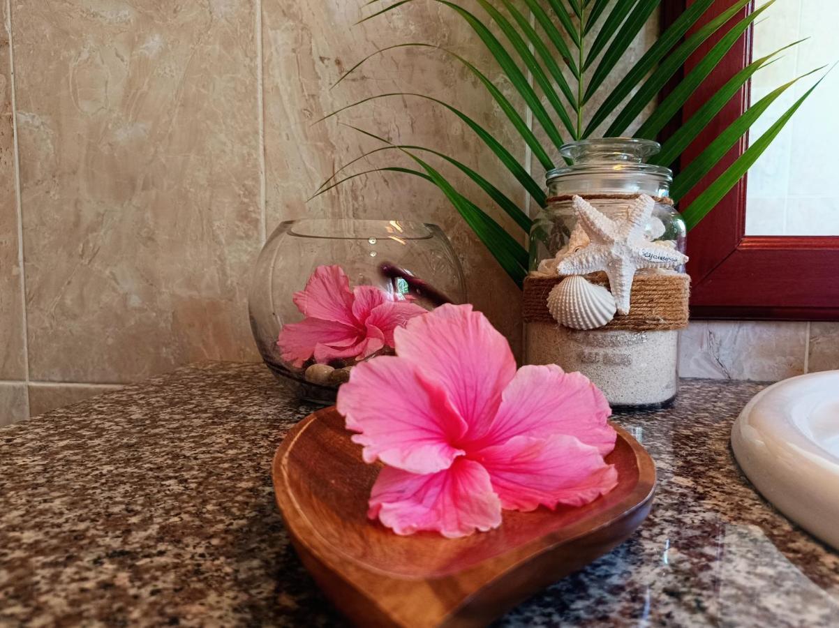 Apartamento Badamier Self-Catering La Digue Exterior foto